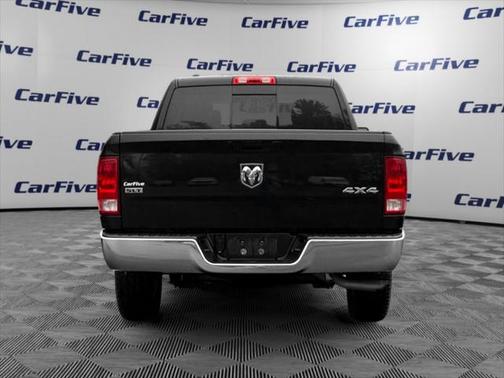 2020 RAM 1500 Classic SLT
