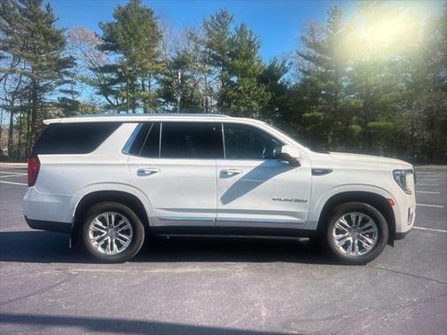 2021 GMC Yukon SLT
