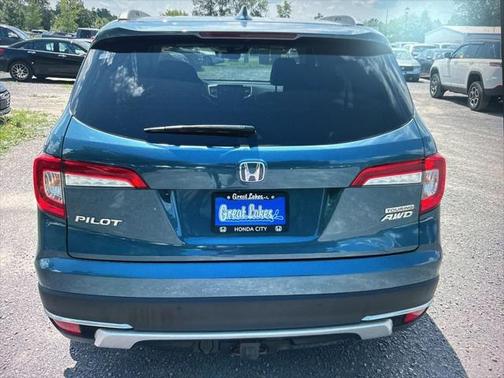 2021 Honda Pilot Touring 8-Passenger