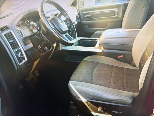 2018 RAM 2500 SLT Crew Cab 4x4 6'4' Box