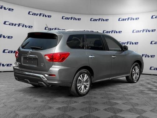 2018 Nissan Pathfinder SL