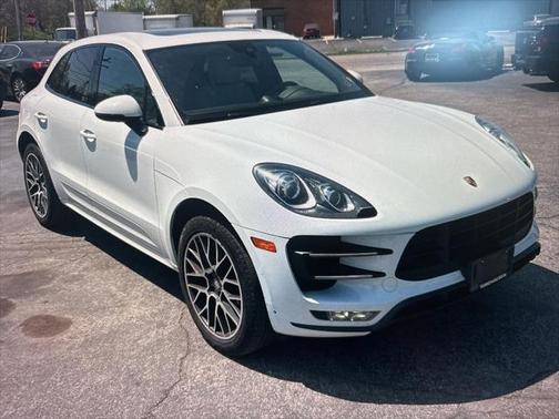 2017 Porsche Macan Turbo