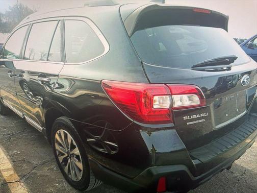 2018 Subaru Outback 3.6R Touring