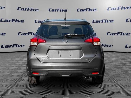 2019 Nissan Kicks SV