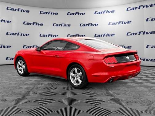 2016 Ford Mustang V6