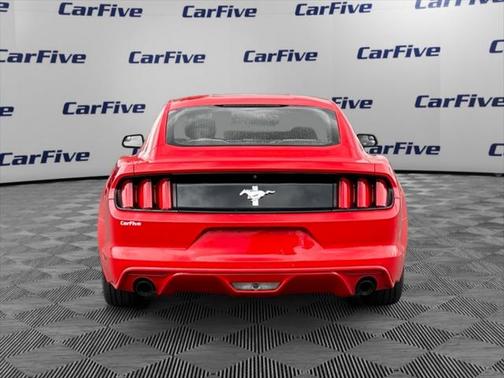 2016 Ford Mustang V6
