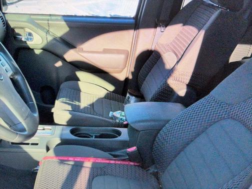 2014 Nissan Frontier SV