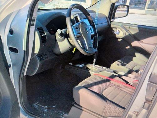 2014 Nissan Frontier SV