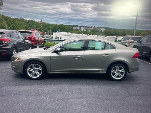 2015 Volvo S60 T5 Premier