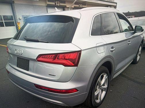 2020 Audi Q5 45 Premium Plus