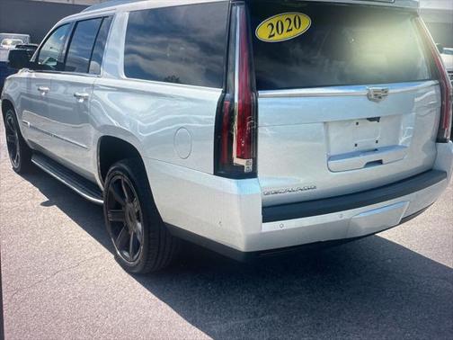 2020 Cadillac Escalade ESV Luxury