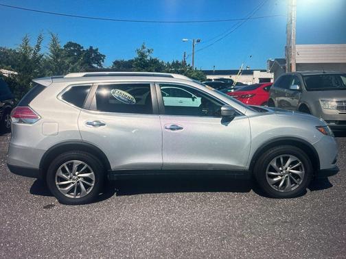 2015 Nissan Rogue SL