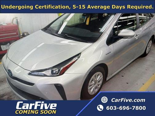 2021 Toyota Prius LE