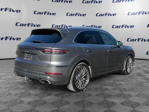 2021 Porsche Cayenne Cayenne
