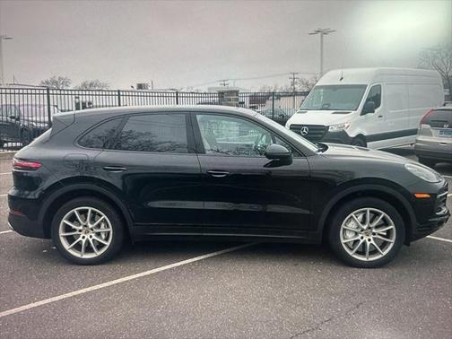 2019 Porsche Cayenne Base
