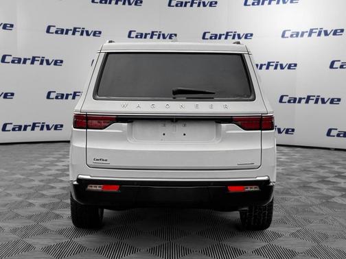 2022 Jeep Wagoneer Series II 4x4