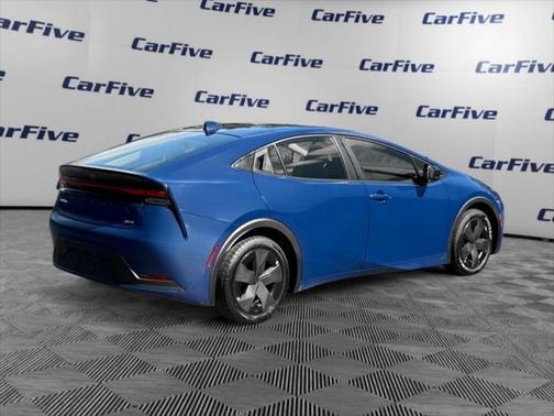 2023 Toyota Prius LE