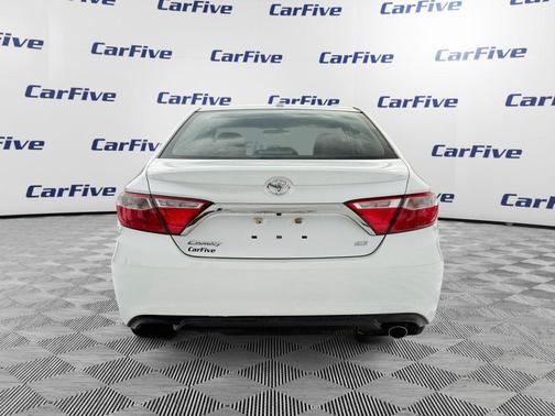 2017 Toyota Camry XLE