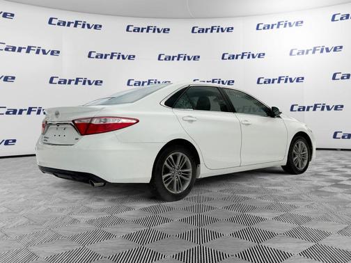 2017 Toyota Camry XLE