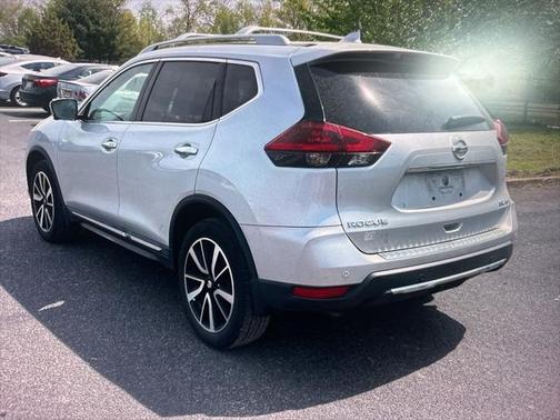 2020 Nissan Rogue SL