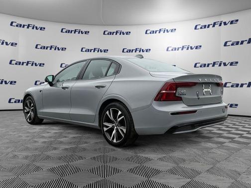 2025 Volvo S60 B5 Core