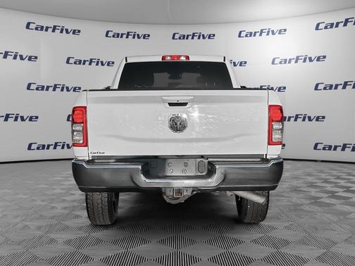 2021 RAM 2500 Big Horn Crew Cab 4x4 6'4' Box