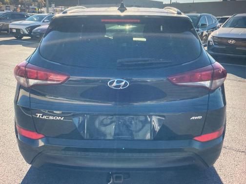 2018 Hyundai TUCSON SEL Plus