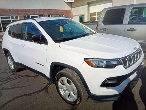 2022 Jeep Compass Latitude