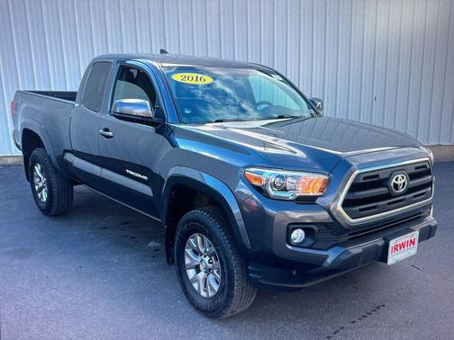 2016 Toyota Tacoma SR5