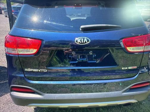 2016 Kia Sorento EX