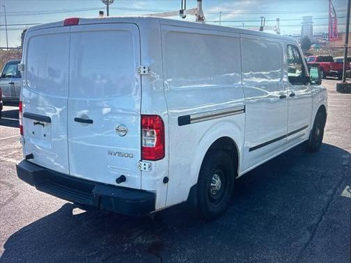 2016 Nissan NV Cargo NV1500 S V6