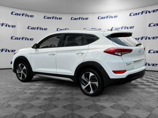 2017 Hyundai TUCSON Sport