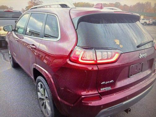 2019 Jeep Cherokee Overland