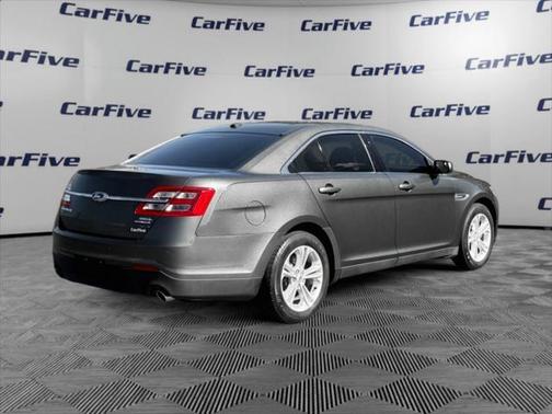 2016 Ford Taurus SEL