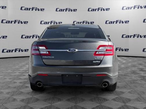 2016 Ford Taurus SEL