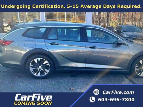 2019 Buick Regal TourX AWD Essence