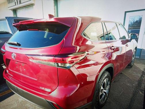 2020 Toyota Highlander XLE