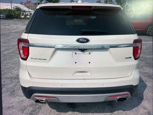 2016 Ford Explorer Platinum