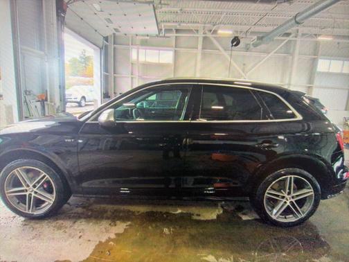 2018 Audi SQ5 3.0T Premium Plus