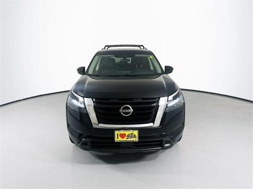2024 Nissan Pathfinder SV FWD