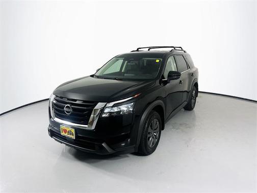 2024 Nissan Pathfinder SV FWD