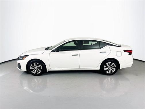 2024 Nissan Altima S FWD