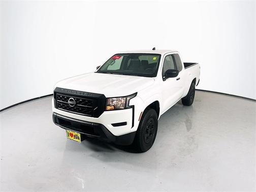 2024 Nissan Frontier S