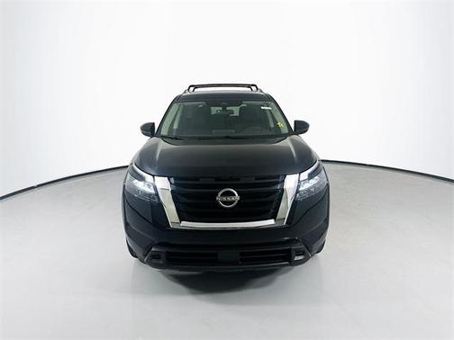 2025 Nissan Pathfinder SV FWD