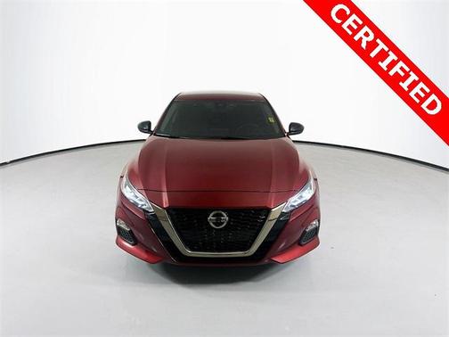 2022 Nissan Altima SR FWD