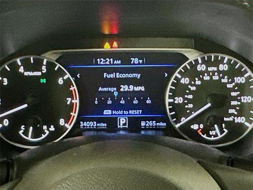 2022 Nissan Altima SR FWD