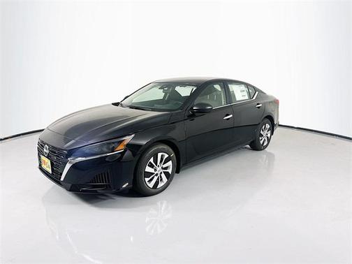 2024 Nissan Altima S FWD