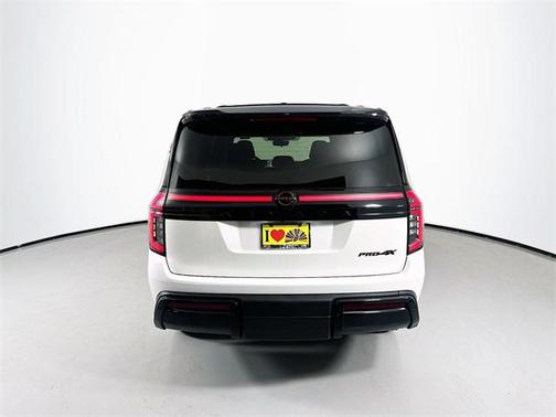 2025 Nissan Armada PRO-4X 4WD