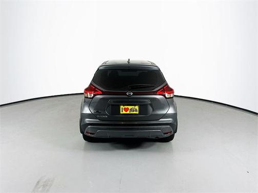 2025 Nissan Kicks S