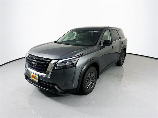 2024 Nissan Pathfinder S FWD